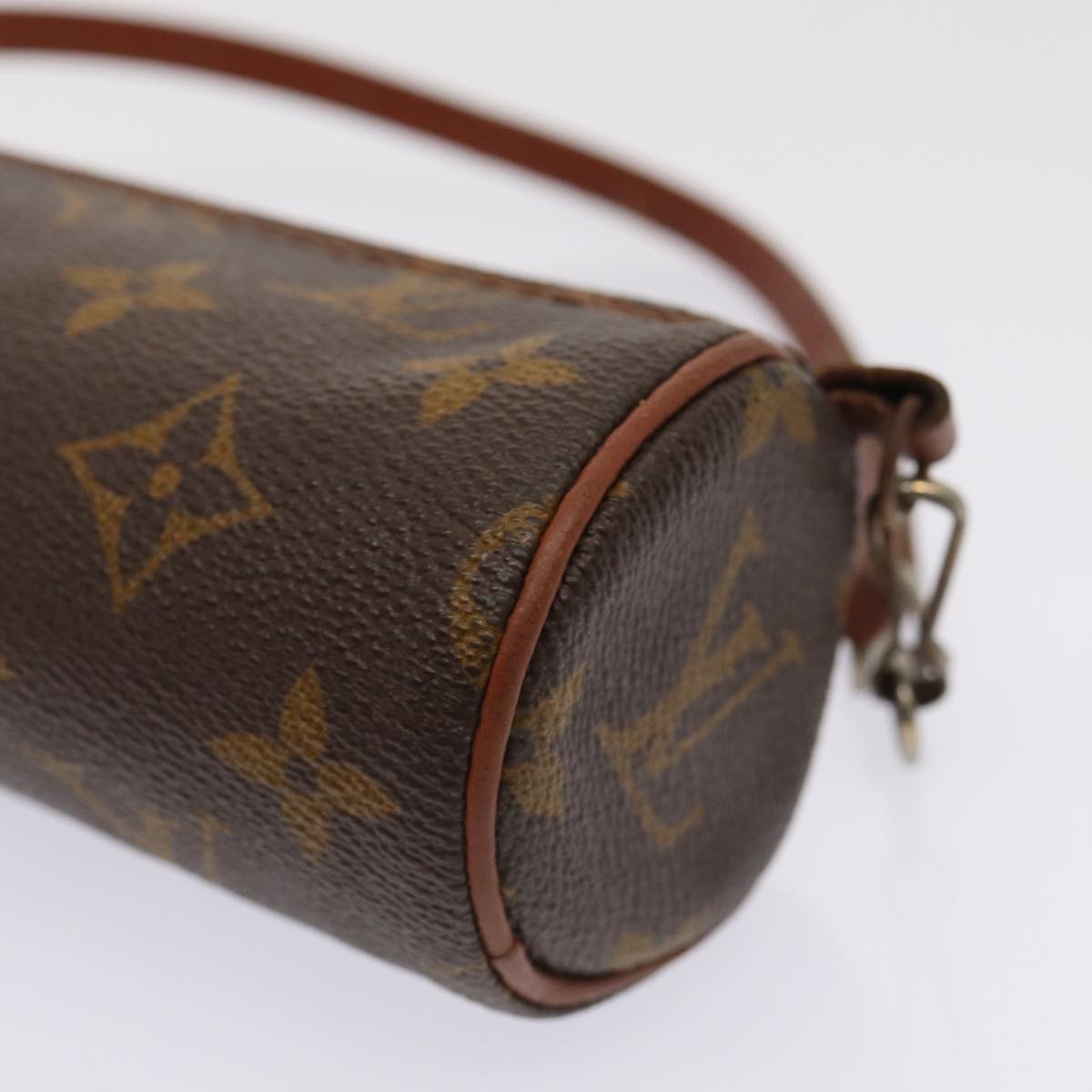 LOUIS VUITTON Monogram Papillon Pouch Pouch LV Auth 83602