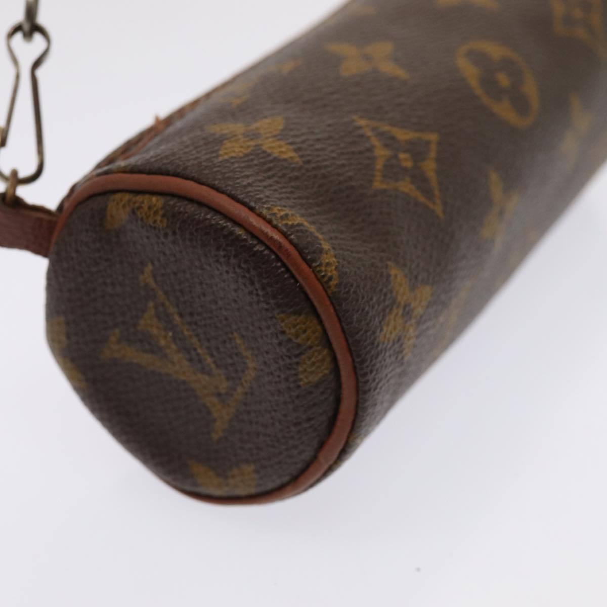 LOUIS VUITTON Monogram Papillon Pouch Pouch LV Auth 83602