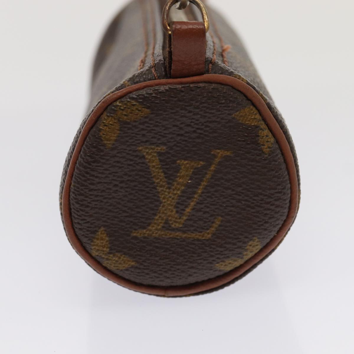 LOUIS VUITTON Monogram Papillon Pouch Pouch LV Auth 83602