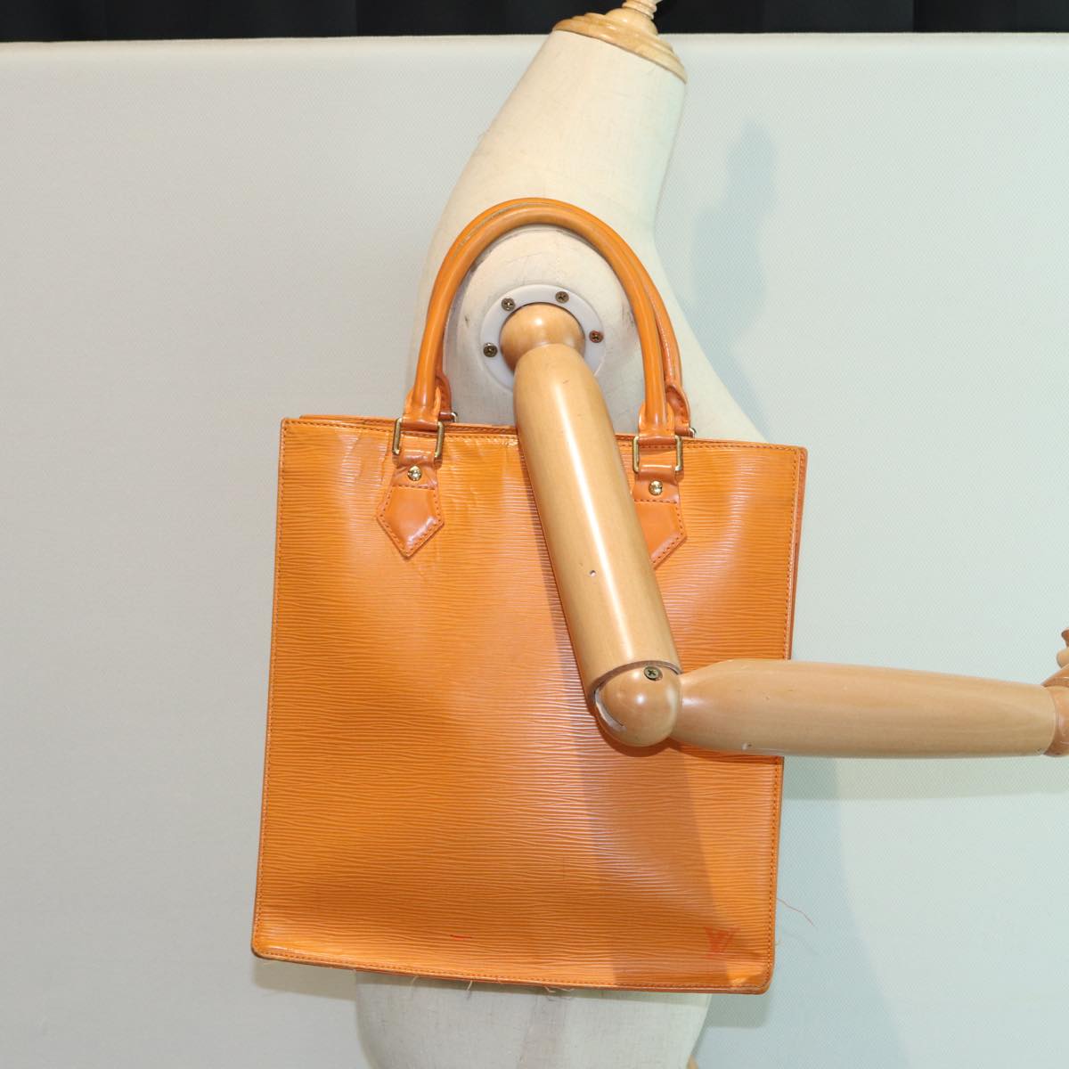 LOUIS VUITTON Epi Sac Plat Hand Bag Orange Mandarin M5274H LV Auth 83611