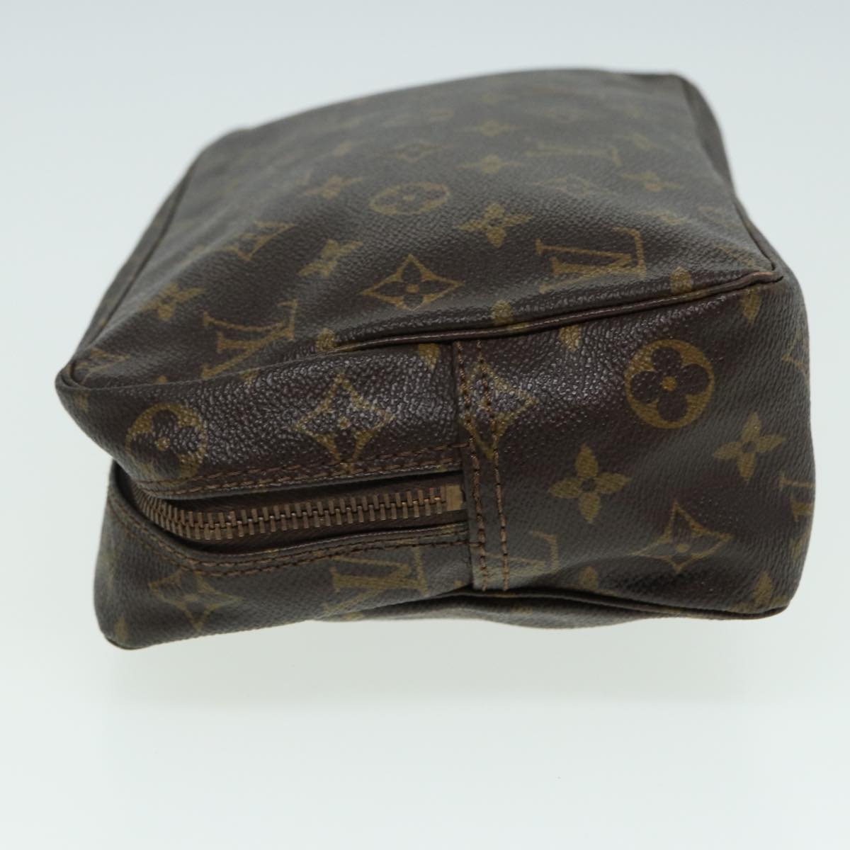 LOUIS VUITTON Monogram Trousse Toilette 28 Clutch Bag M47522 LV Auth 83781