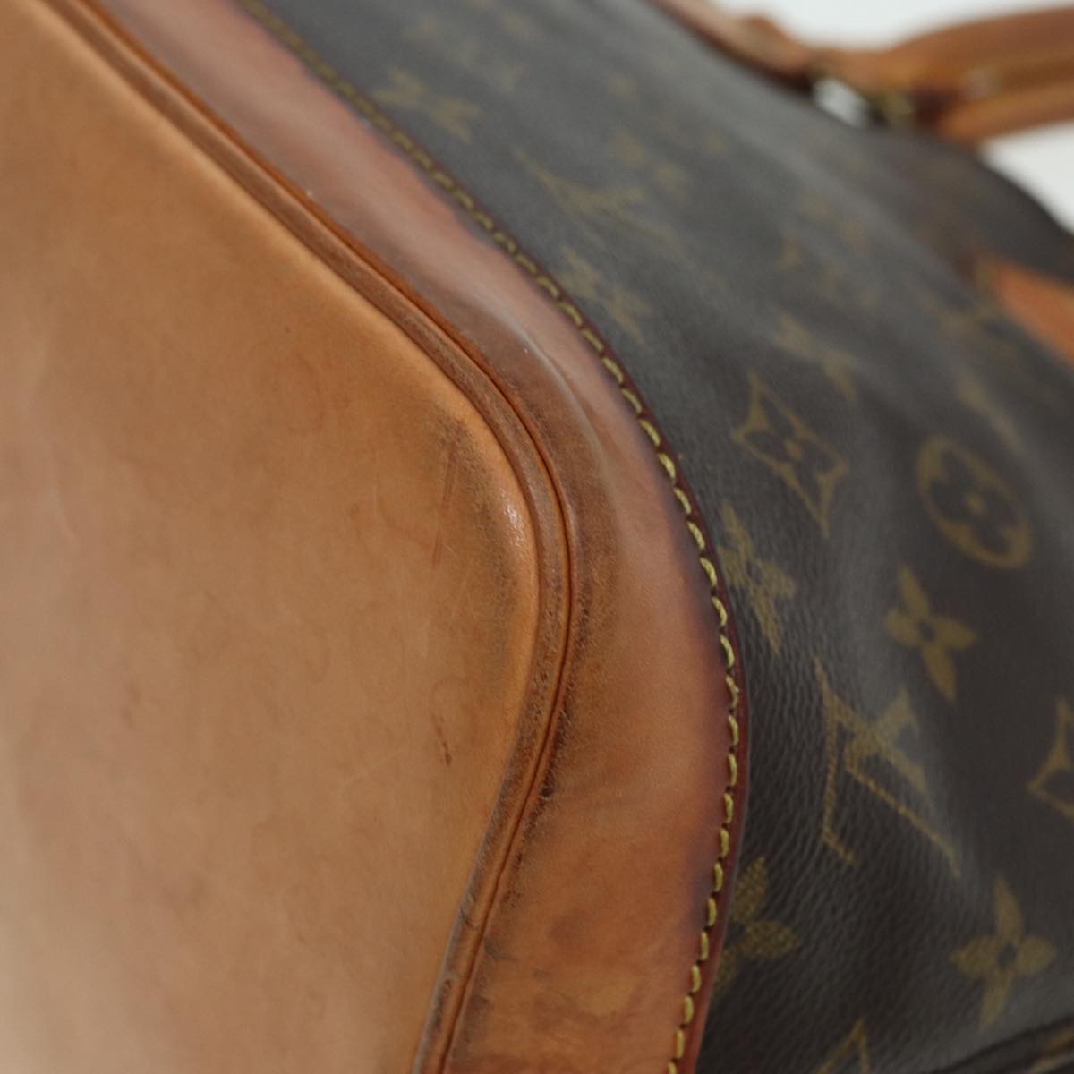 LOUIS VUITTON Monogram Alma Hand Bag M51130 LV Auth 83788