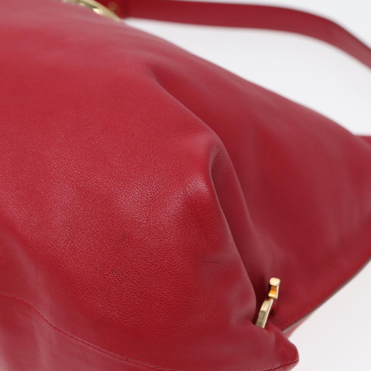 Salvatore Ferragamo Gancini Shoulder Bag Leather Red Auth 83804