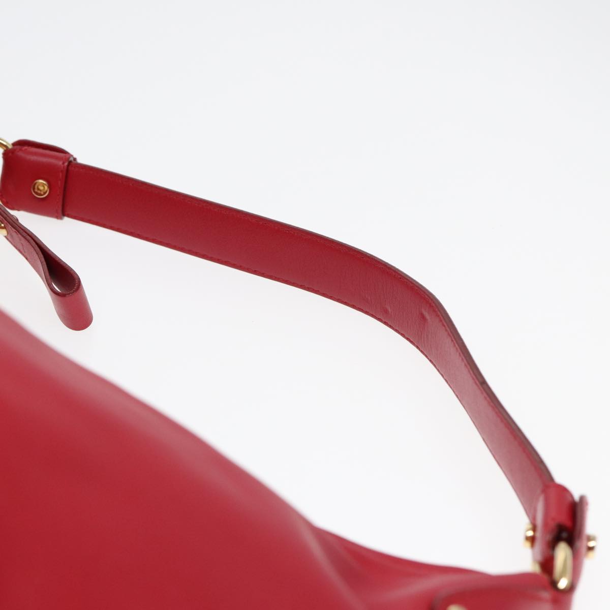 Salvatore Ferragamo Gancini Shoulder Bag Leather Red Auth 83804