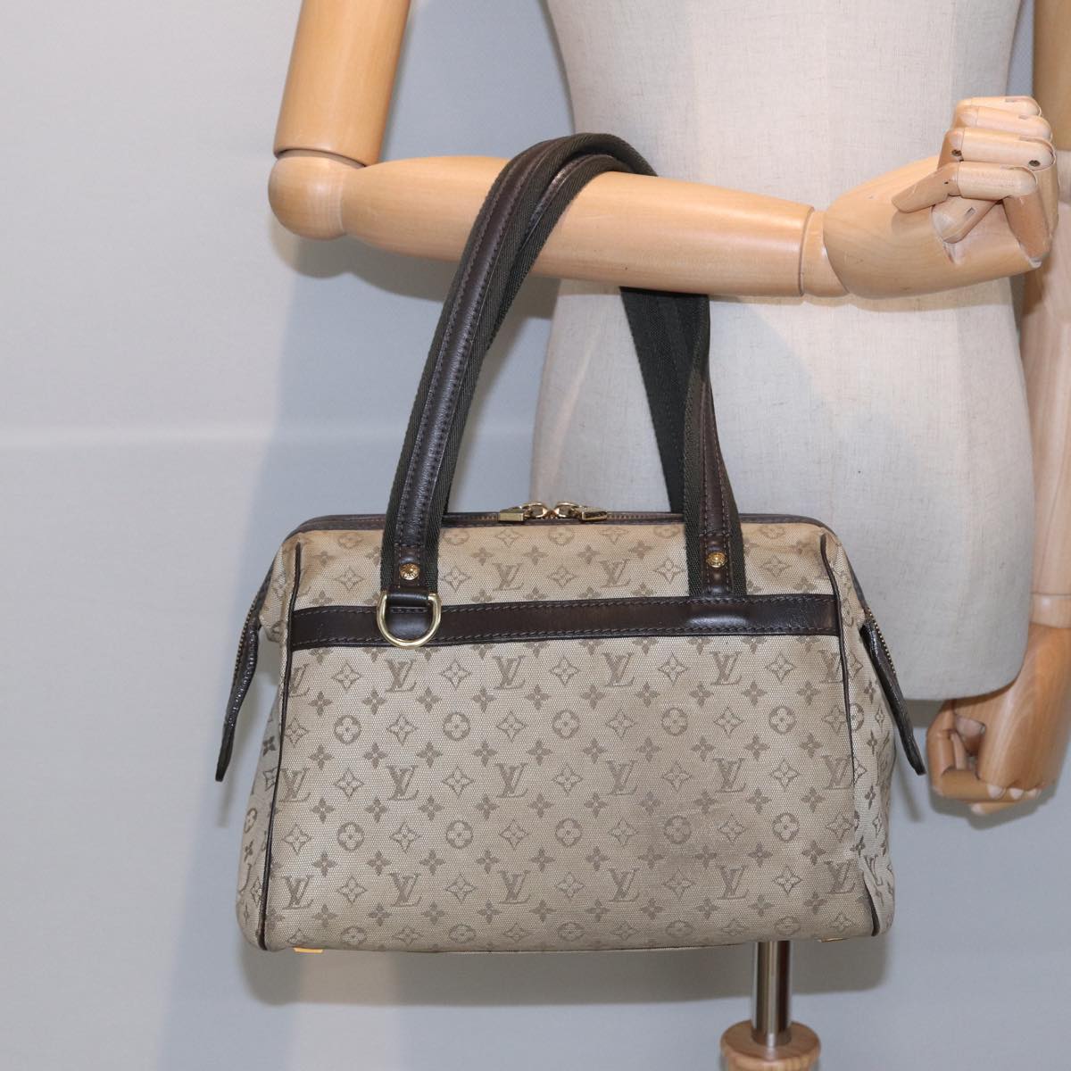 LOUIS VUITTON Monogram Mini Josephine PM Hand Bag Khaki M92215 LV Auth 83921