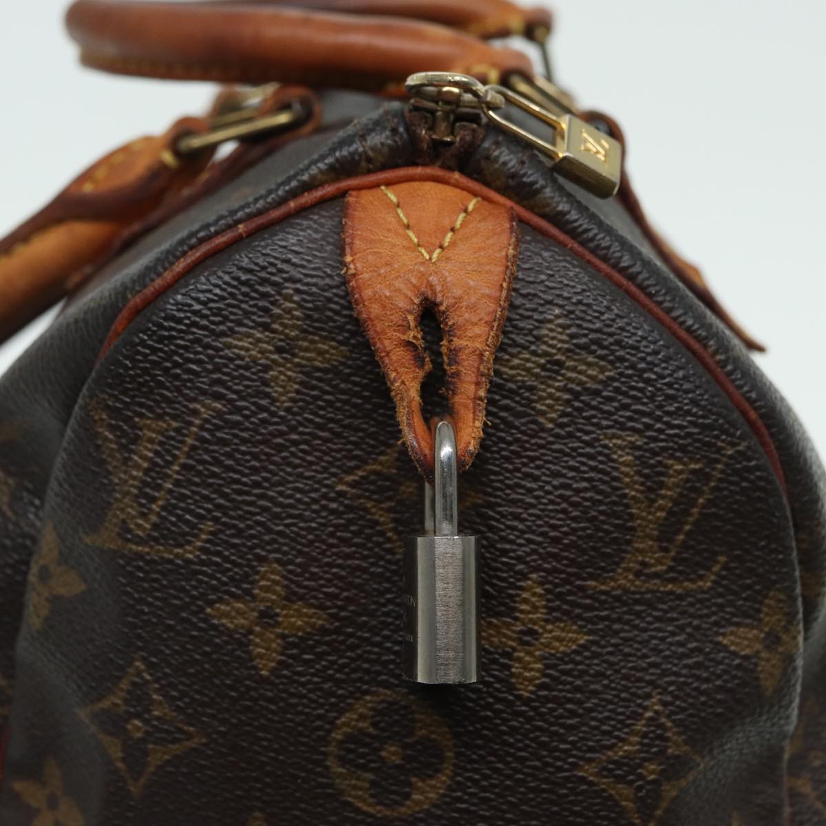 LOUIS VUITTON Monogram Speedy 25 Hand Bag M41528 LV Auth 83997