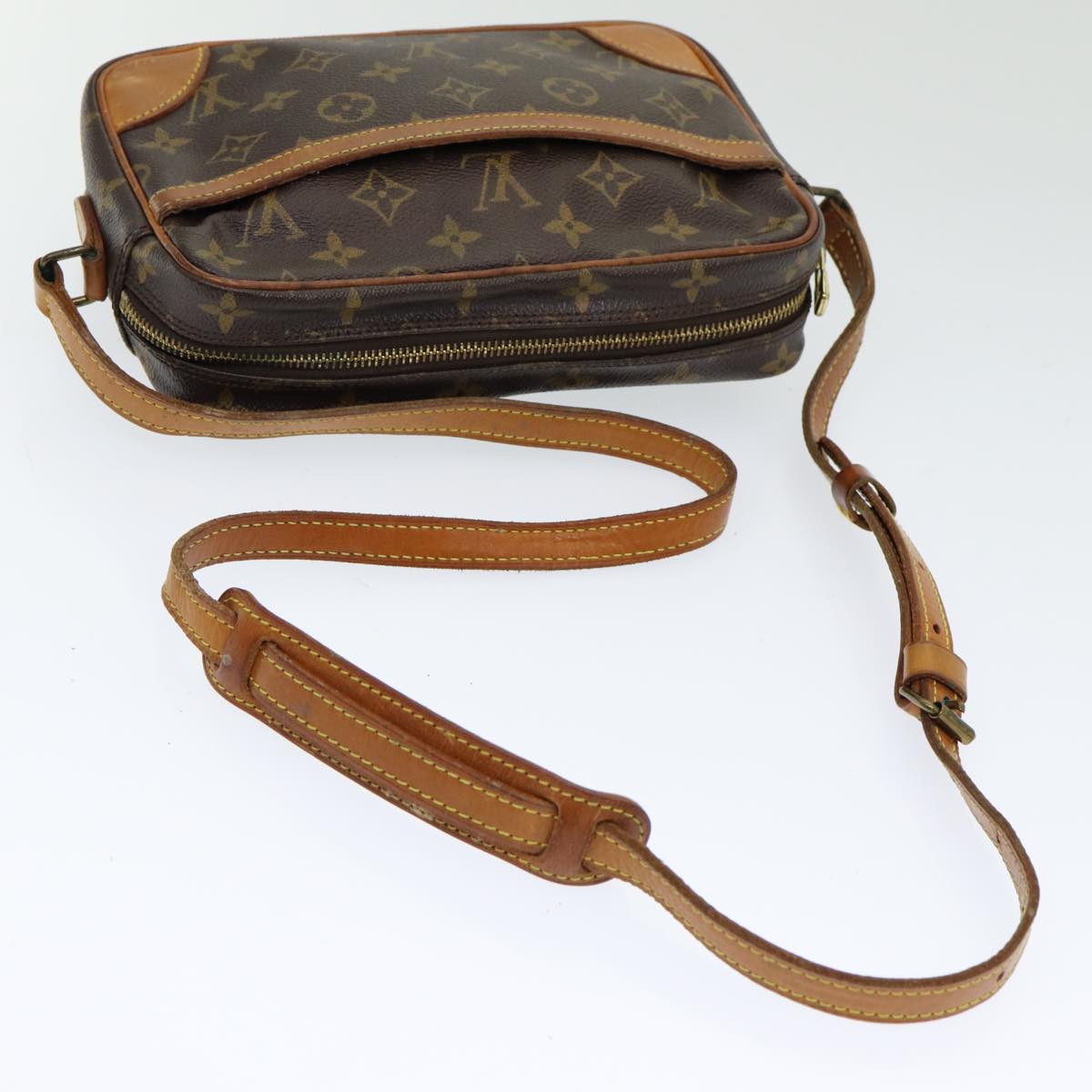 LOUIS VUITTON Monogram Trocadero 23 Shoulder Bag Beige LV Auth 84008