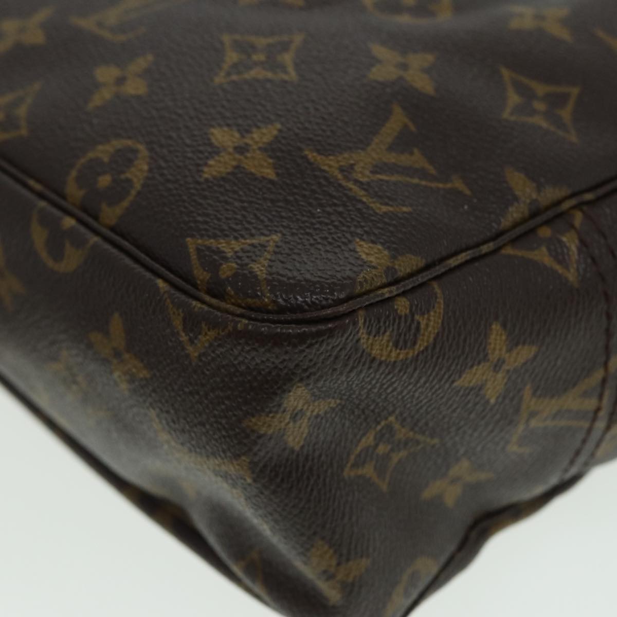 LOUIS VUITTON Monogram Trousse Toilette 28 Clutch Bag M47522 LV Auth 84145