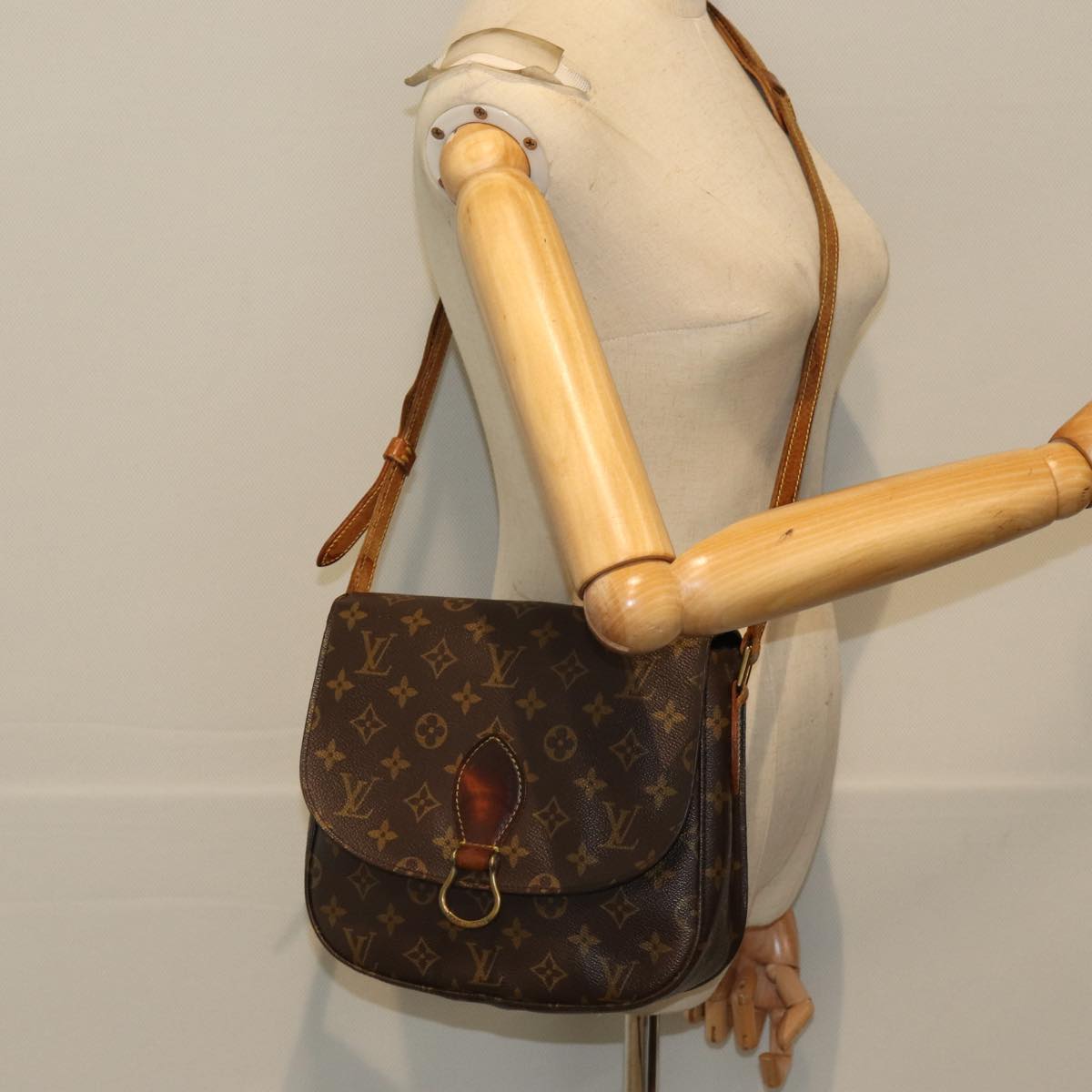 LOUIS VUITTON Monogram Saint Cloud GM Shoulder Bag M51242 LV Auth 84366