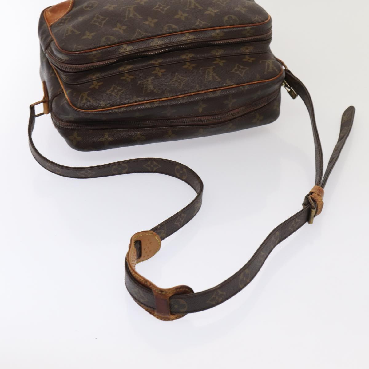 LOUIS VUITTON Monogram Nile Shoulder Bag M45244 LV Auth 84367