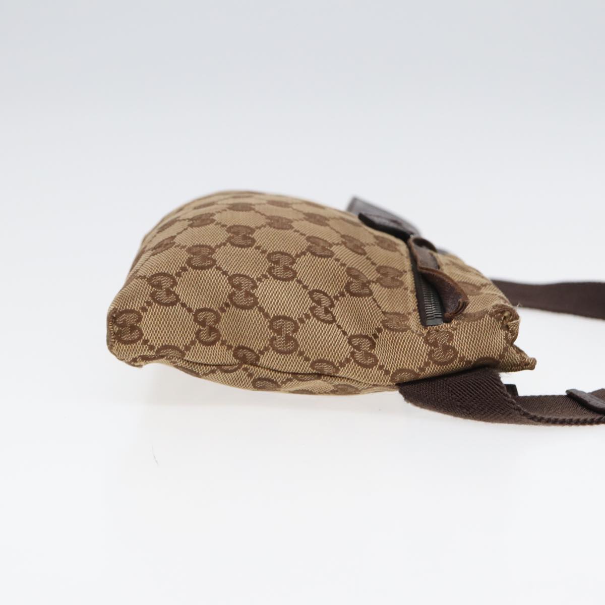 GUCCI GG Canvas Waist bag Beige 28566 Auth 84437