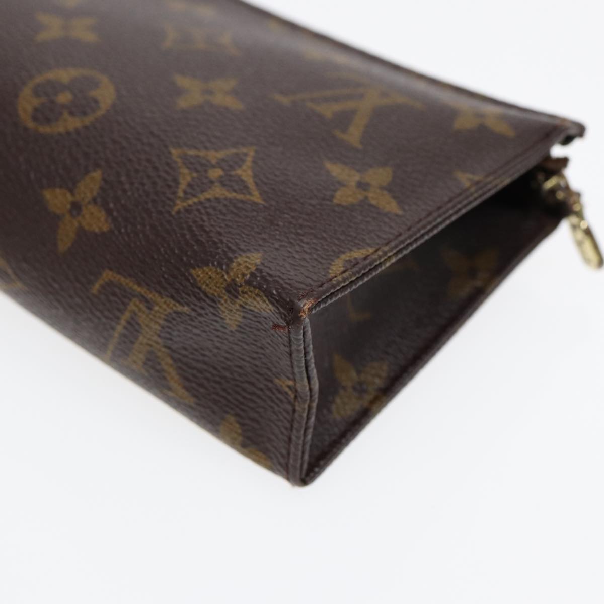 LOUIS VUITTON Monogram Poche Toilette 15 Pouch M47546 LV Auth 84464