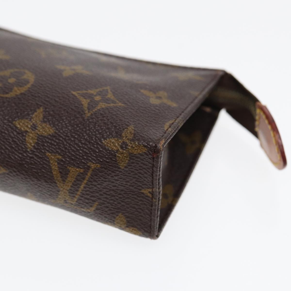 LOUIS VUITTON Monogram Poche Toilette 15 Pouch M47546 LV Auth 84464