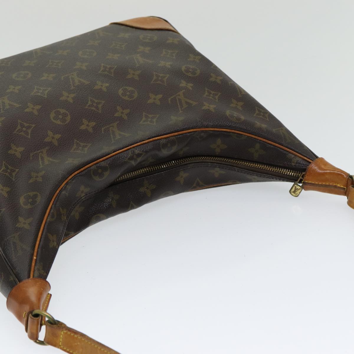 LOUIS VUITTON Monogram Boulogne 35 Shoulder Bag M51260 LV Auth 84527