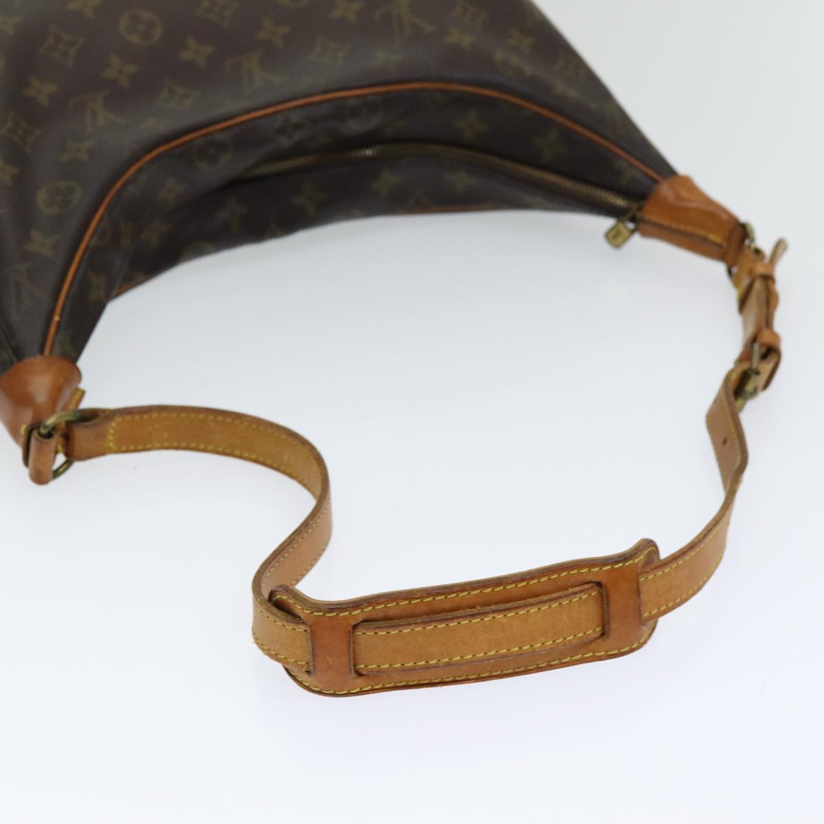 LOUIS VUITTON Monogram Boulogne 35 Shoulder Bag M51260 LV Auth 84527