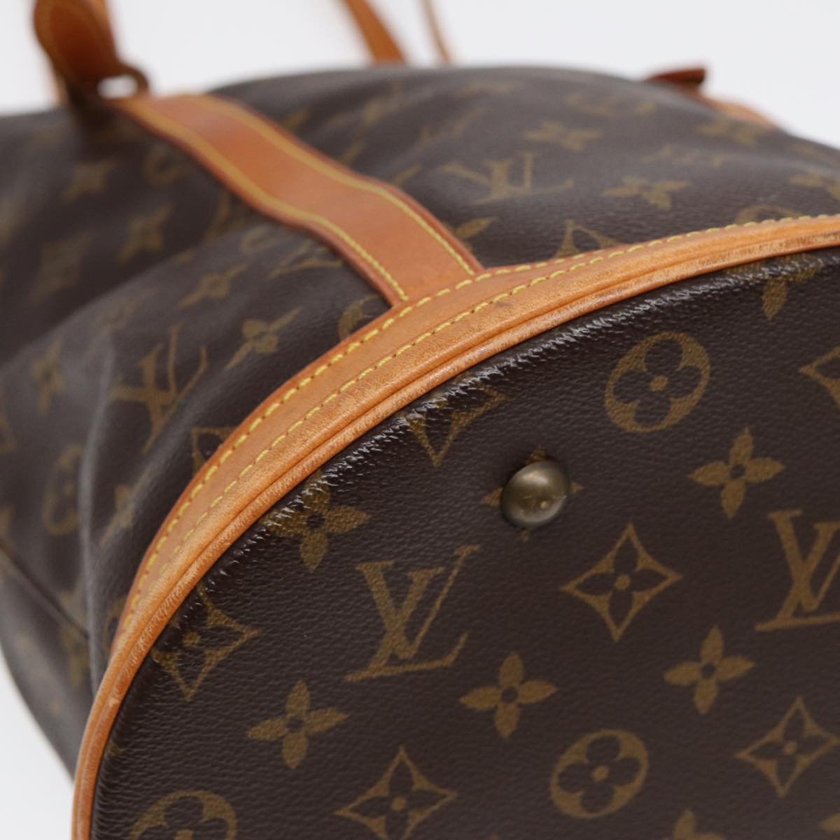 LOUIS VUITTON Monogram Bucket GM Shoulder Bag M42236 LV Auth 84528