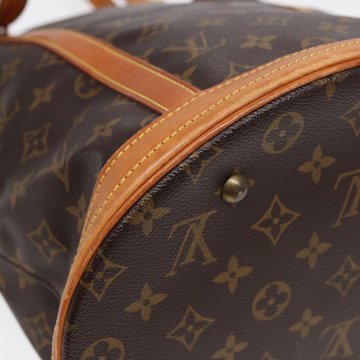 LOUIS VUITTON Monogram Bucket GM Shoulder Bag M42236 LV Auth 84528