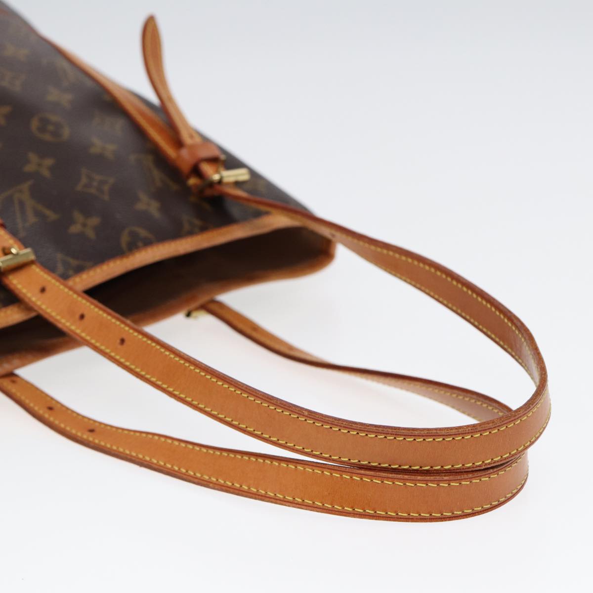 LOUIS VUITTON Monogram Bucket GM Shoulder Bag M42236 LV Auth 84528