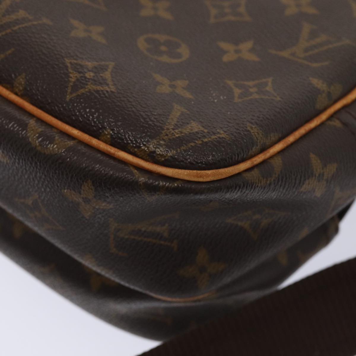 LOUIS VUITTON Monogram Reporter PM Shoulder Bag M45254 LV Auth 84581