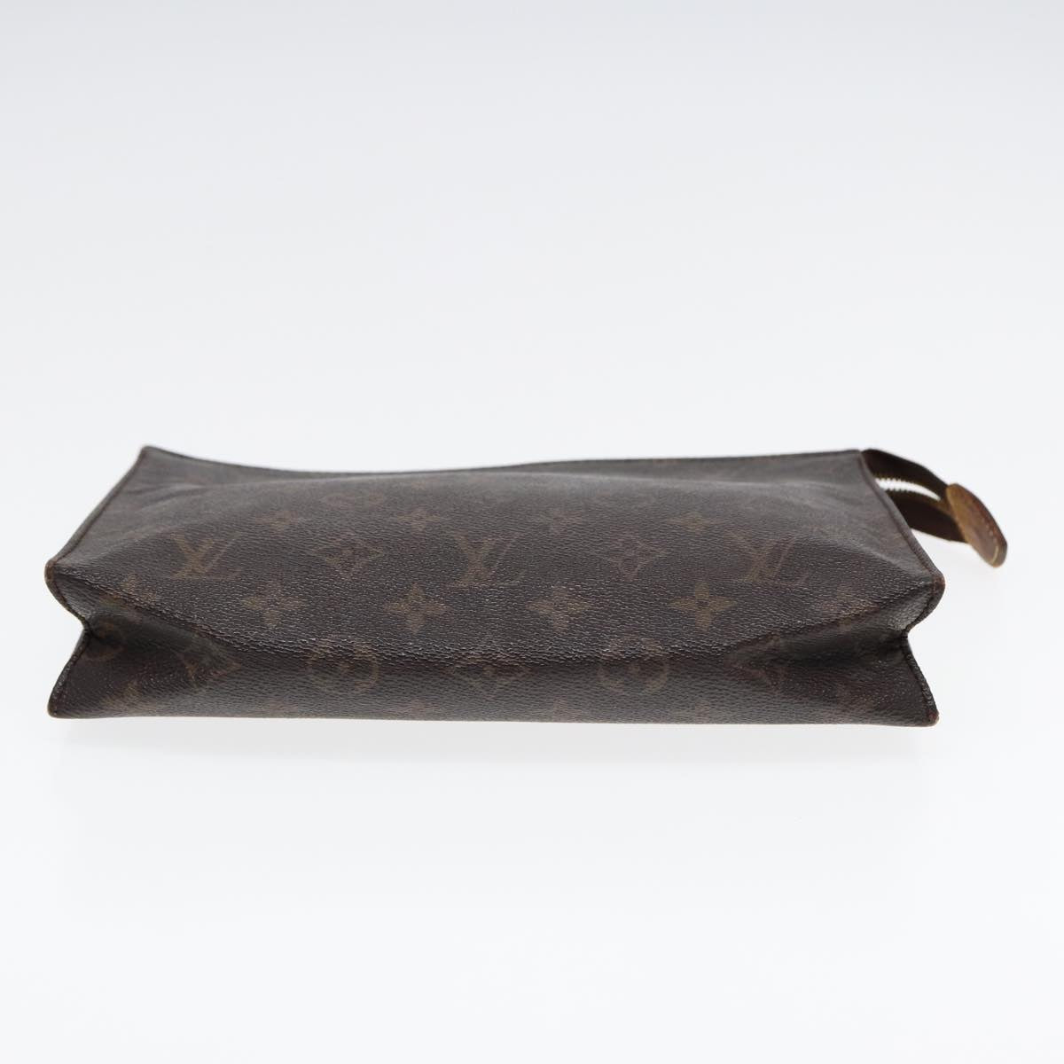 LOUIS VUITTON Monogram Poche Toilette 26 Pouch M47542 LV Auth 84584