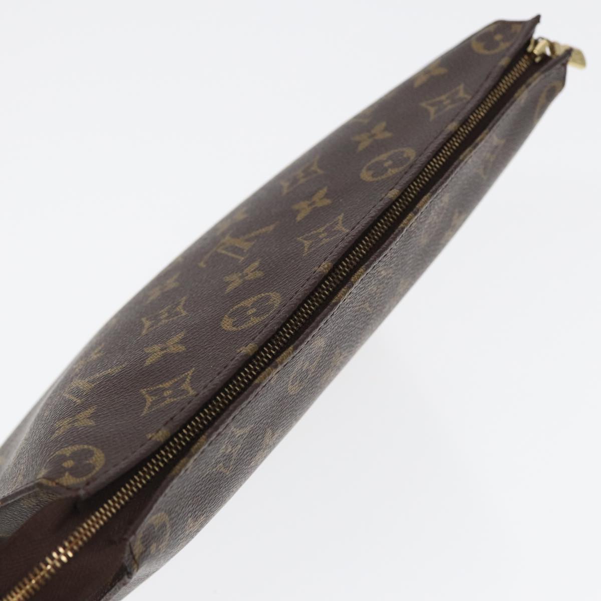 LOUIS VUITTON Monogram Poche Toilette 26 Pouch M47542 LV Auth 84598