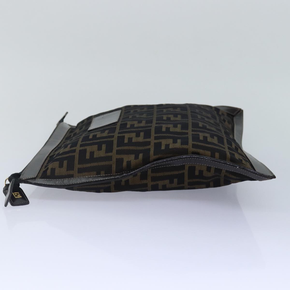 FENDI Zucca Canvas Clutch Bag Brown Black gold Auth 84616