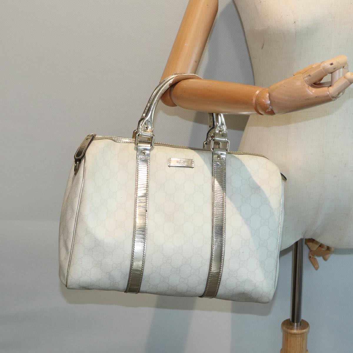 GUCCI GG Supreme Boston Bag PVC Leather White Silver gold 193603 Auth 84624