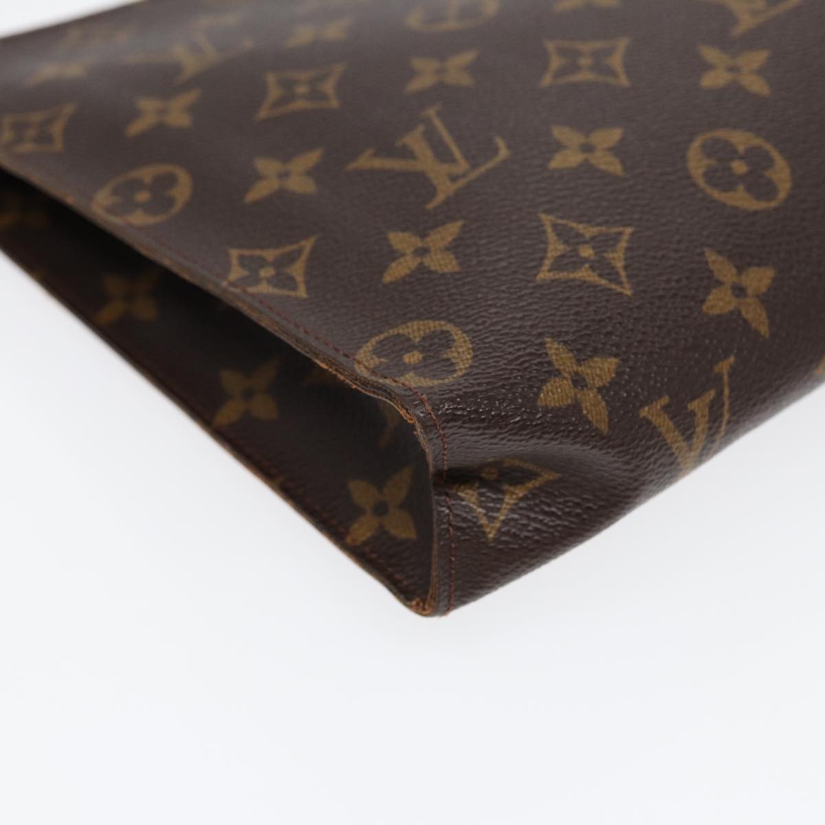 LOUIS VUITTON Monogram Poche Toilette 26 Pouch M47542 LV Auth 84635