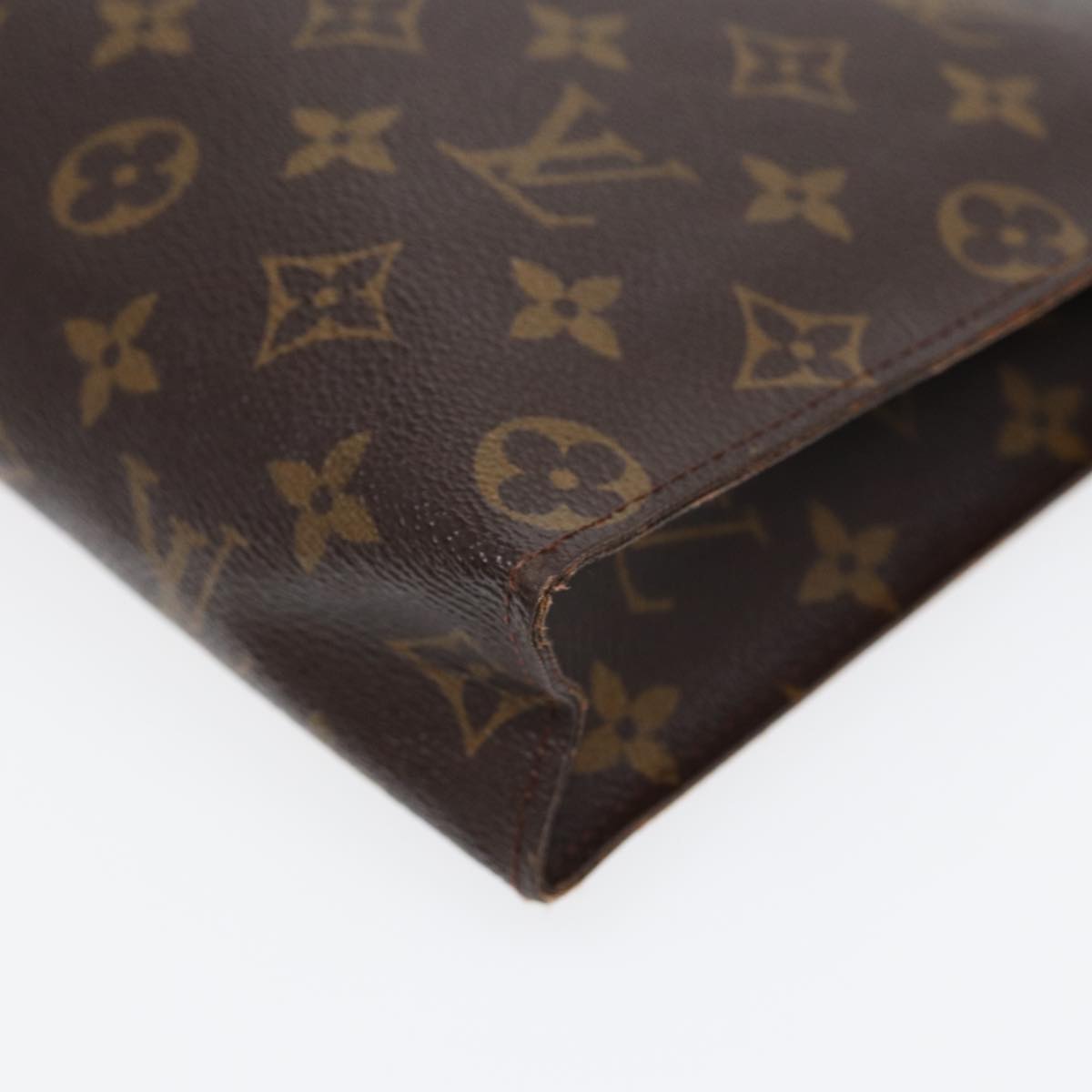 LOUIS VUITTON Monogram Poche Toilette 26 Pouch M47542 LV Auth 84666