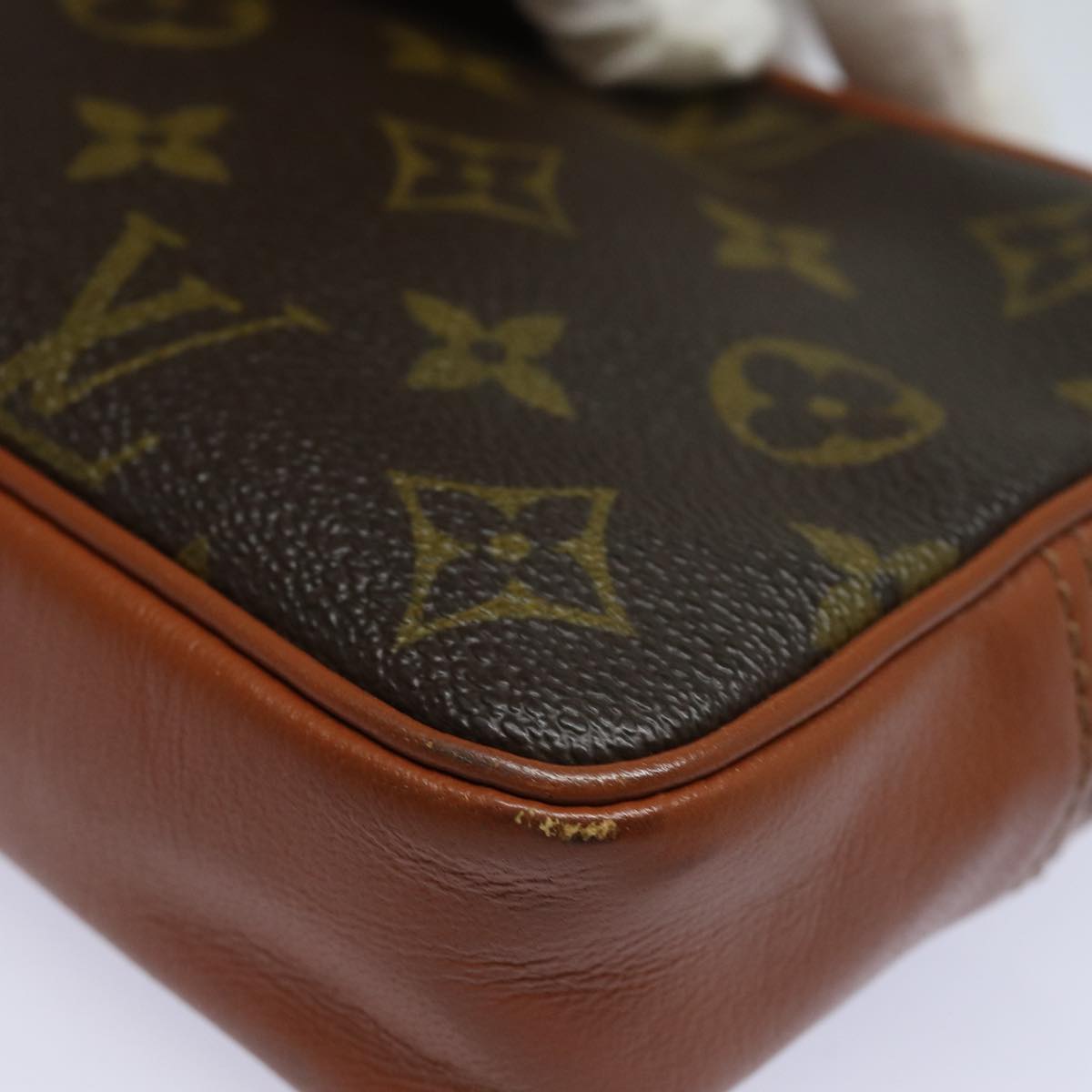 LOUIS VUITTON Monogram Pochette Sports Clutch Bag No.183 LV Auth 84667