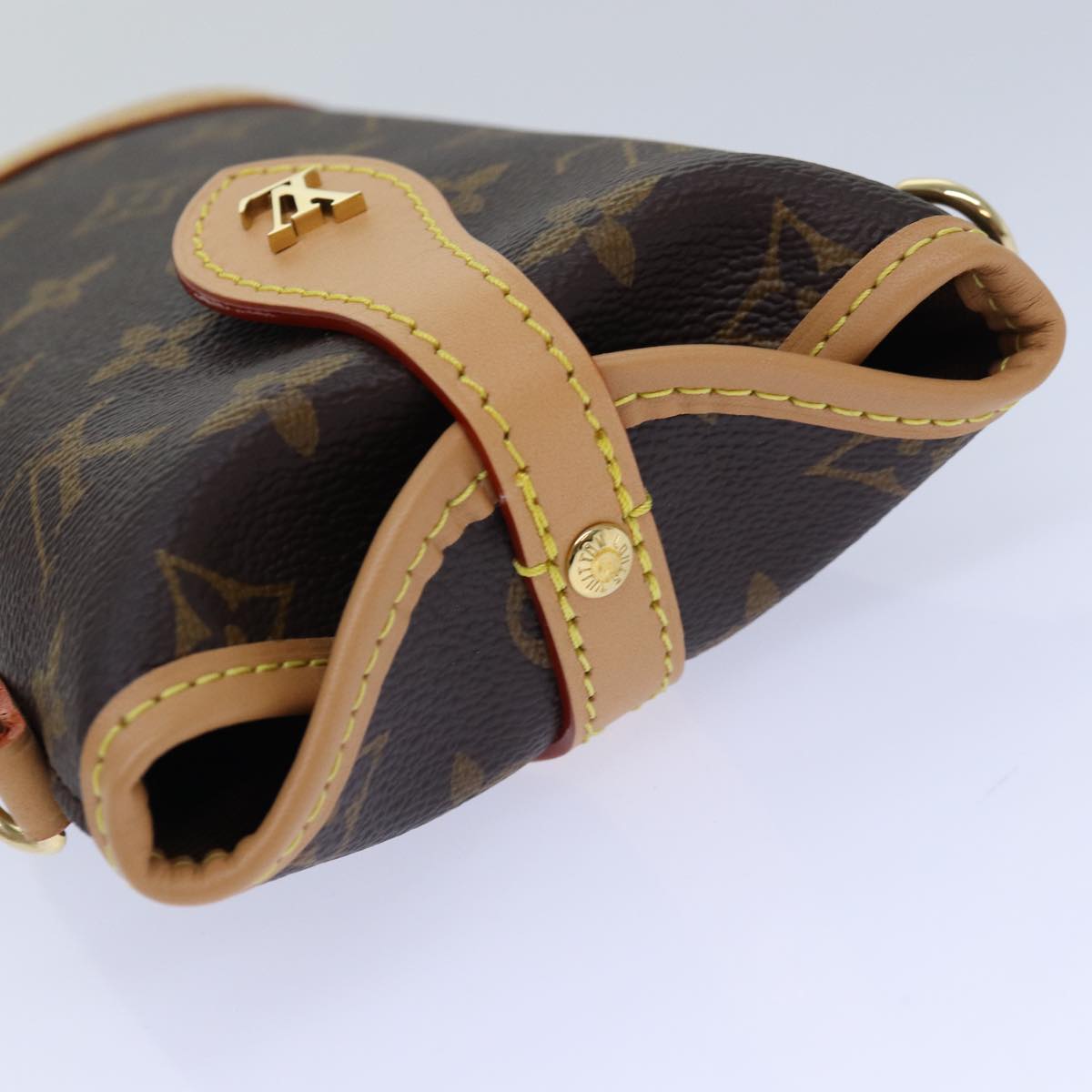 LOUIS VUITTON Monogram Fold Me Pouch Shoulder Bag M80874 LV Auth 84679S