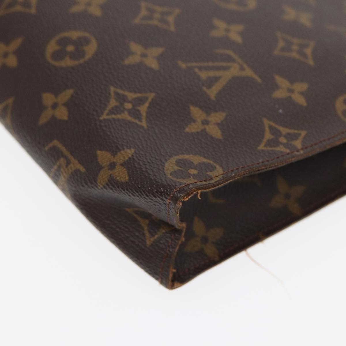 LOUIS VUITTON Monogram Poche Toilette 26 Pouch M47542 LV Auth 84709