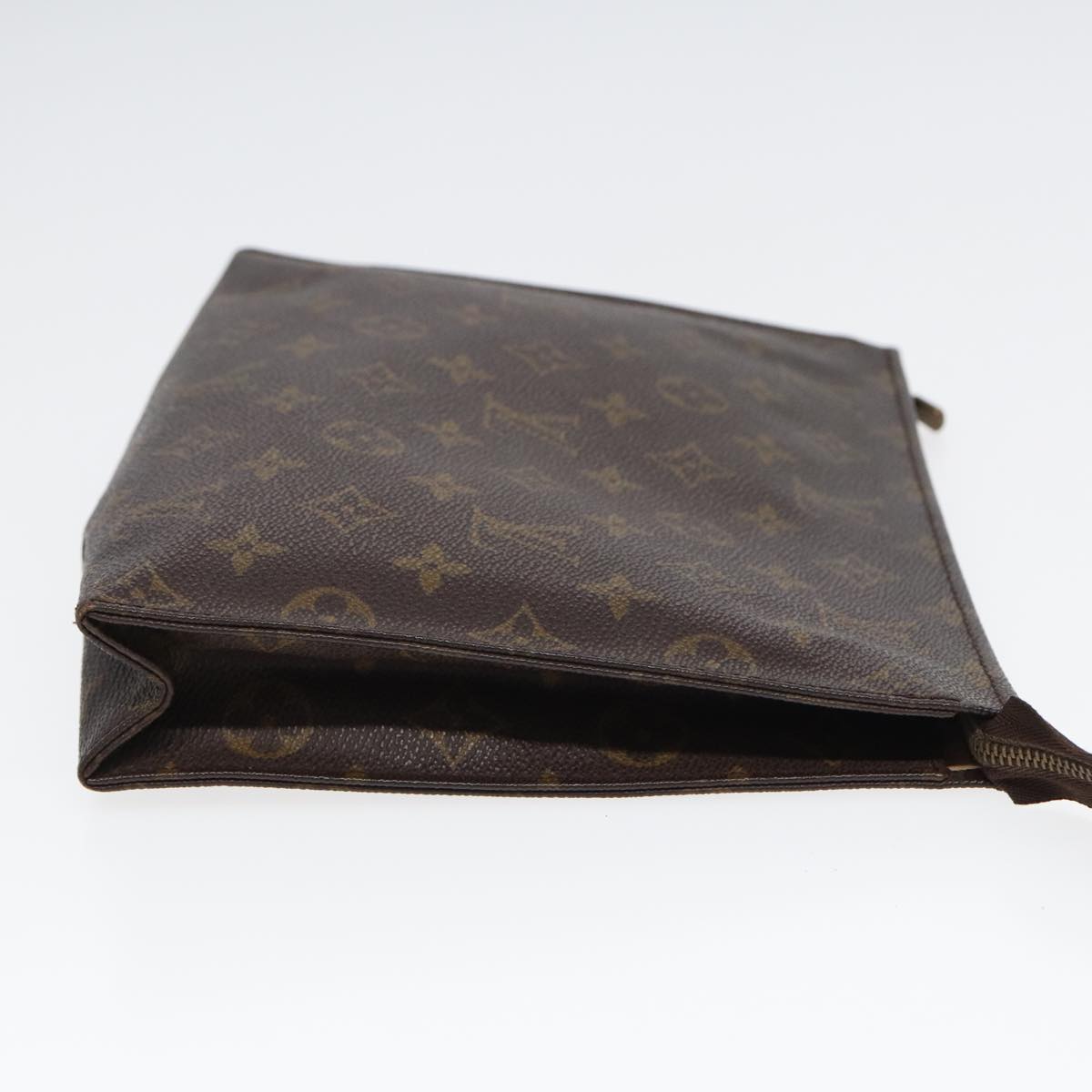 LOUIS VUITTON Monogram Poche Toilette 26 Pouch M47542 LV Auth 84710