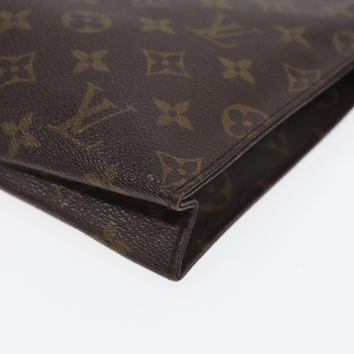 LOUIS VUITTON Monogram Poche Toilette 26 Pouch M47542 LV Auth 84710