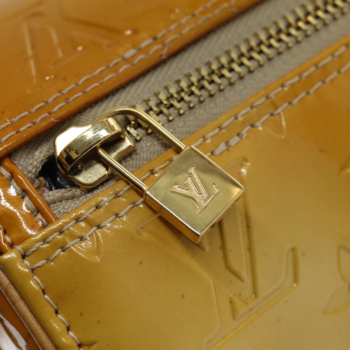 LOUIS VUITTON Monogram Vernis Bedford Hand Bag Beige M91006 LV Auth 84731