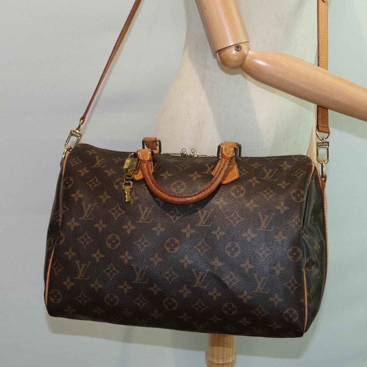 LOUIS VUITTON Monogram Speedy Bandouliere 35 Hand Bag M41111 LV Auth 84743