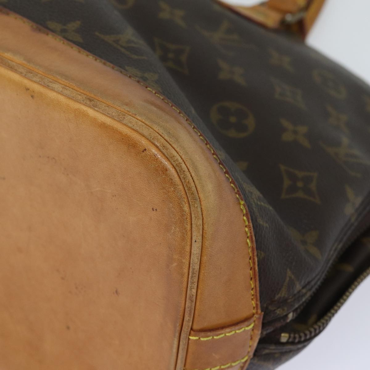 LOUIS VUITTON Monogram Alma Hand Bag M51130 LV Auth 84746