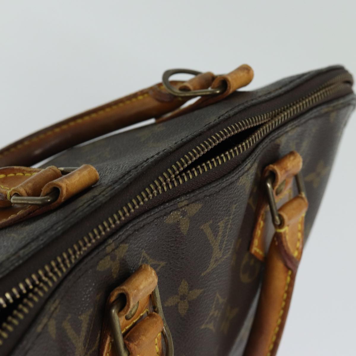 LOUIS VUITTON Monogram Alma Hand Bag M51130 LV Auth 84746