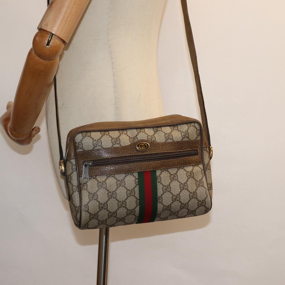 GUCCI GG Supreme Web Sherry Line Shoulder Bag PVC Beige Red 32 02 004 Auth 84752