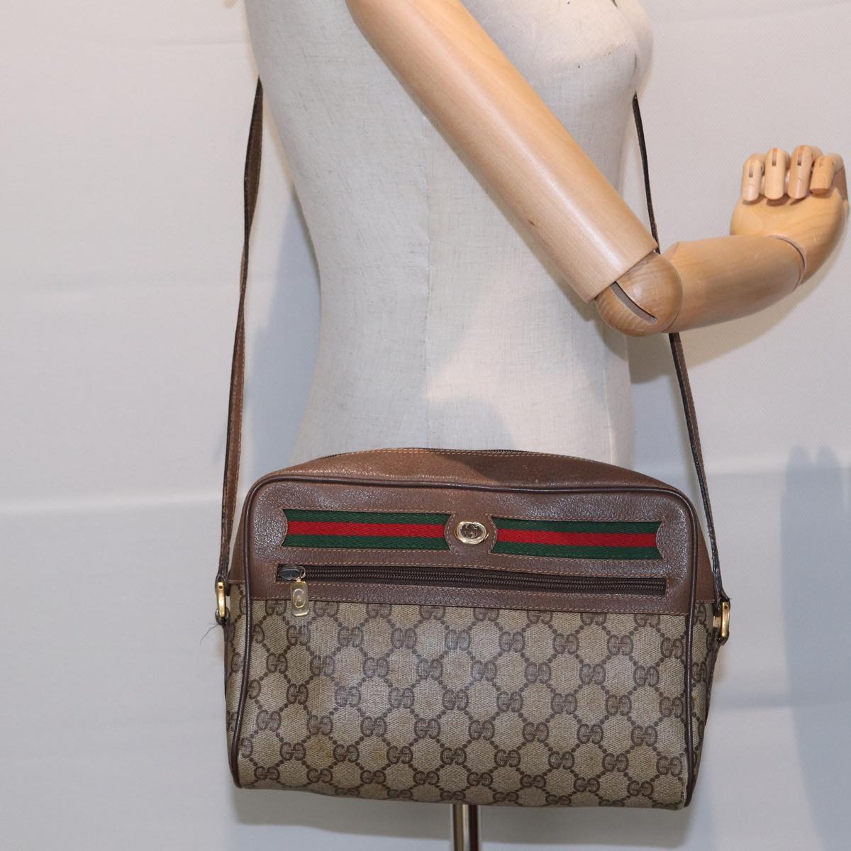 GUCCI GG Supreme Web Sherry Line Shoulder Bag PVC Beige Red 56 02 088 Auth 84753