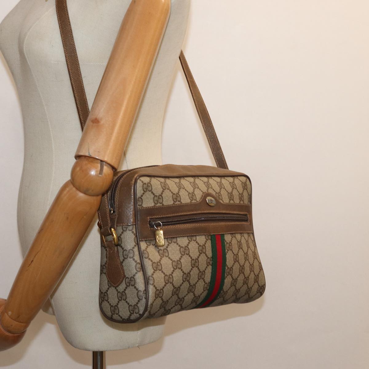 GUCCI GG Supreme Web Sherry Line Shoulder Bag PVC Beige Red 56 02 005 Auth 84754