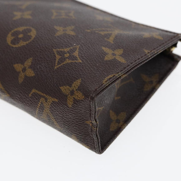 LOUIS VUITTON Monogram Poche Toilette 15 Pouch M47546 LV Auth 84835
