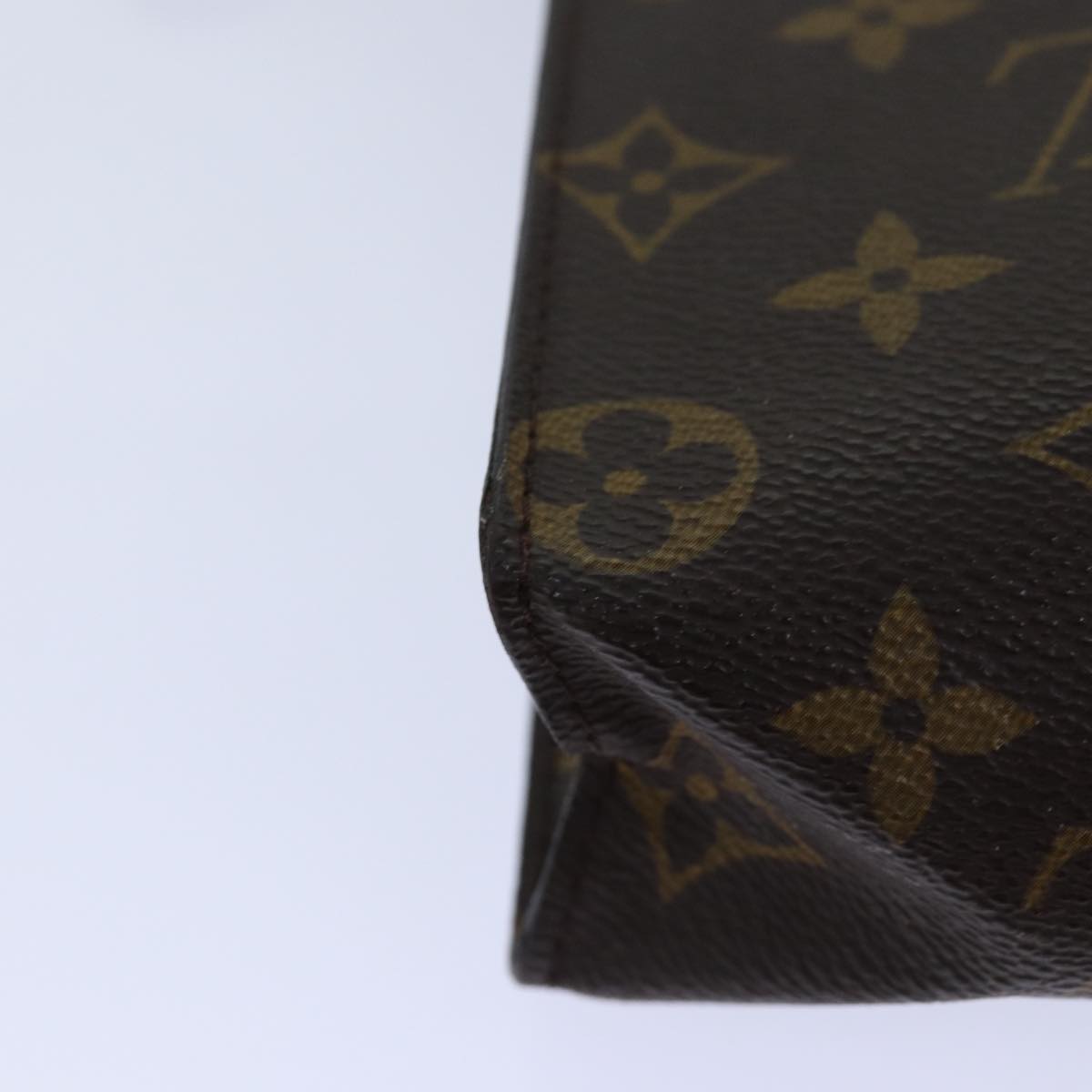 LOUIS VUITTON Monogram Poche Toilette 26 Pouch M47542 LV Auth 84849