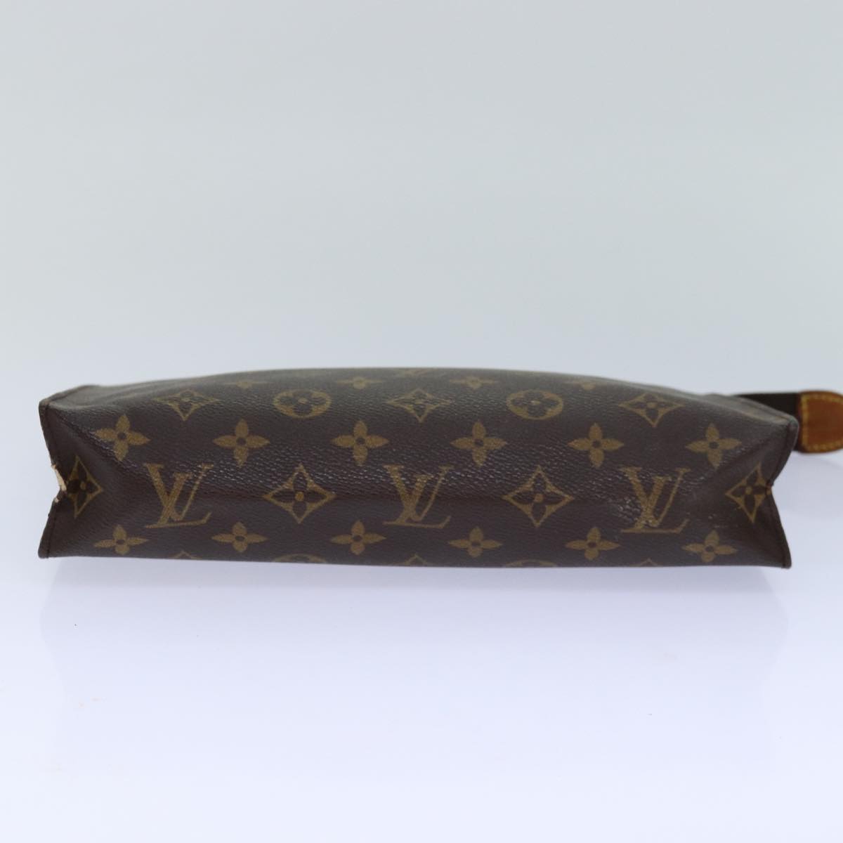 LOUIS VUITTON Monogram Poche Toilette 26 Pouch M47542 LV Auth 84849