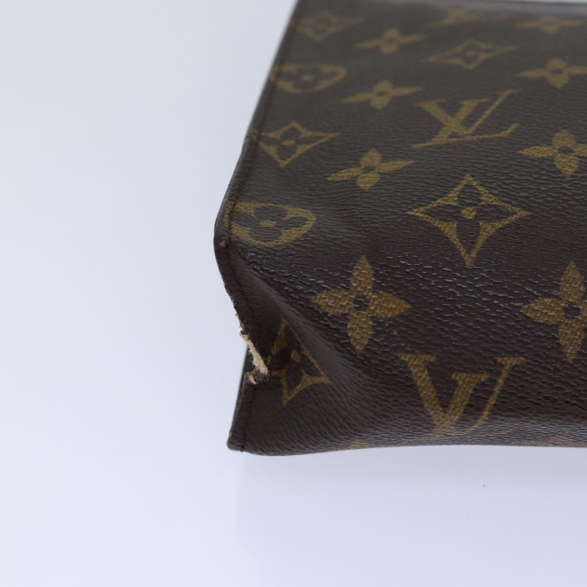 LOUIS VUITTON Monogram Poche Toilette 26 Pouch M47542 LV Auth 84849