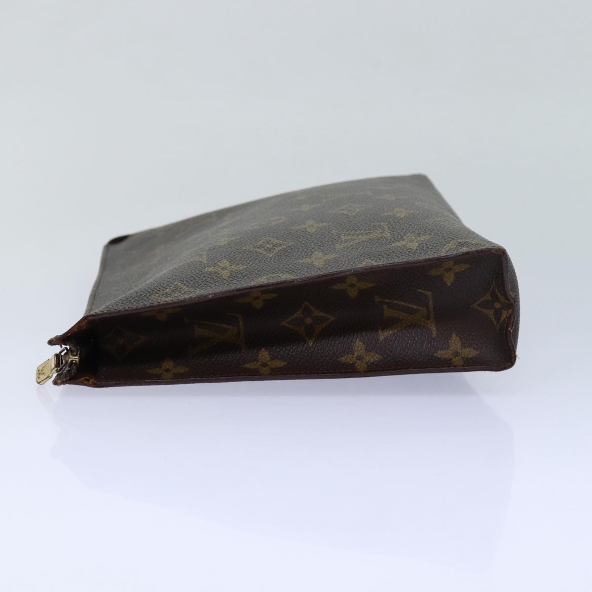 LOUIS VUITTON Monogram Poche Toilette 26 Pouch M47542 LV Auth 84850