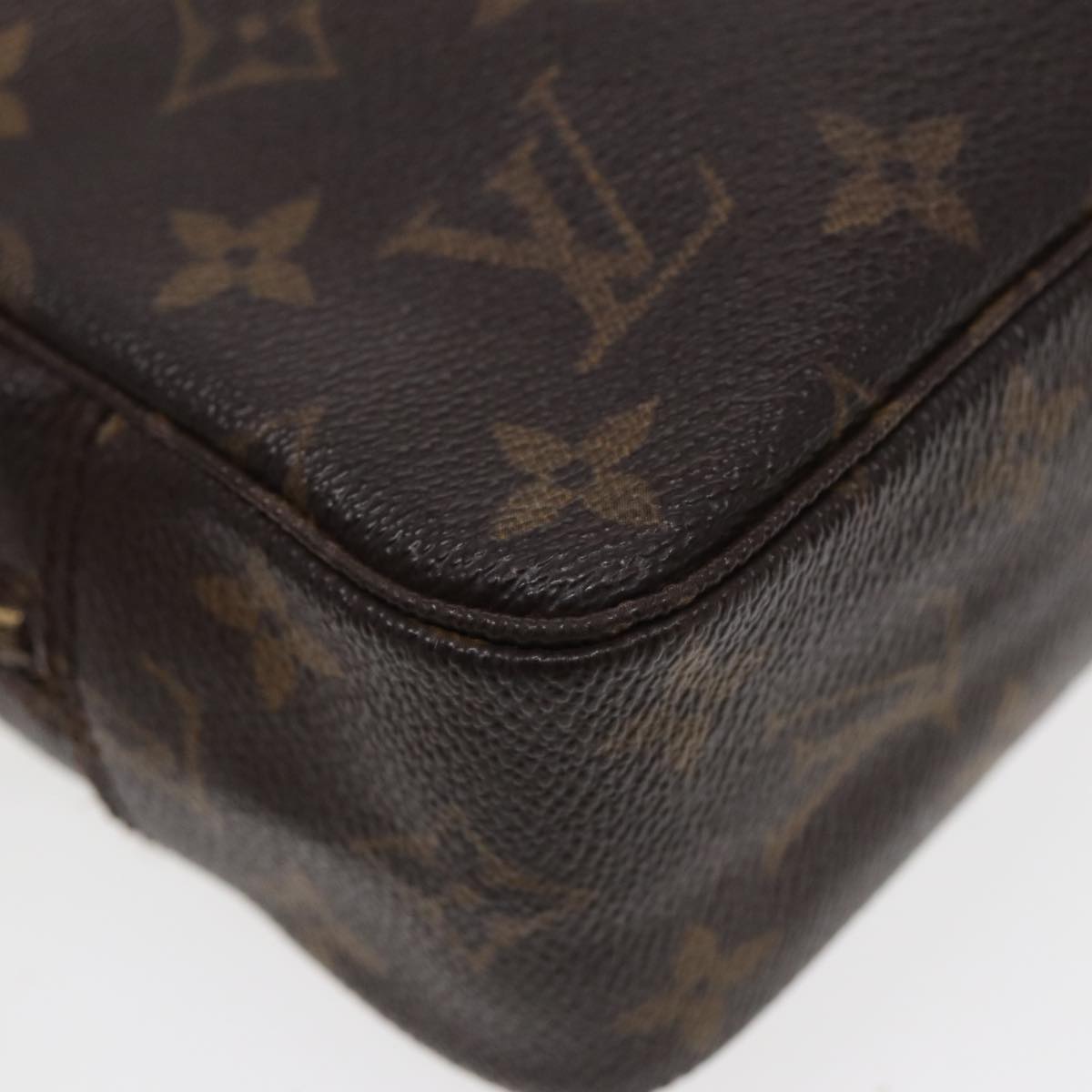 LOUIS VUITTON Monogram Trousse Toilette 23 Clutch Bag M47524 LV Auth 84851