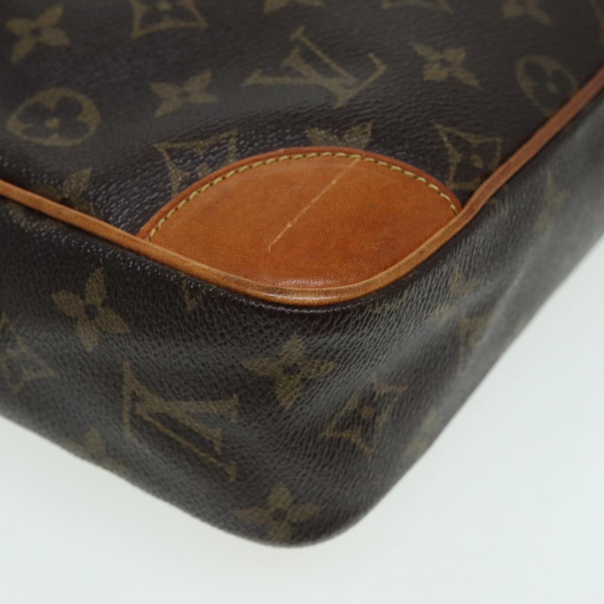 LOUIS VUITTON Monogram Compiegne 28 Clutch Bag M51845 LV Auth 84853