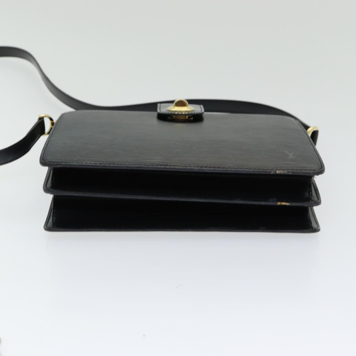 LOUIS VUITTON Epi Capuchin Shoulder Bag Black M52342 LV Auth 84863