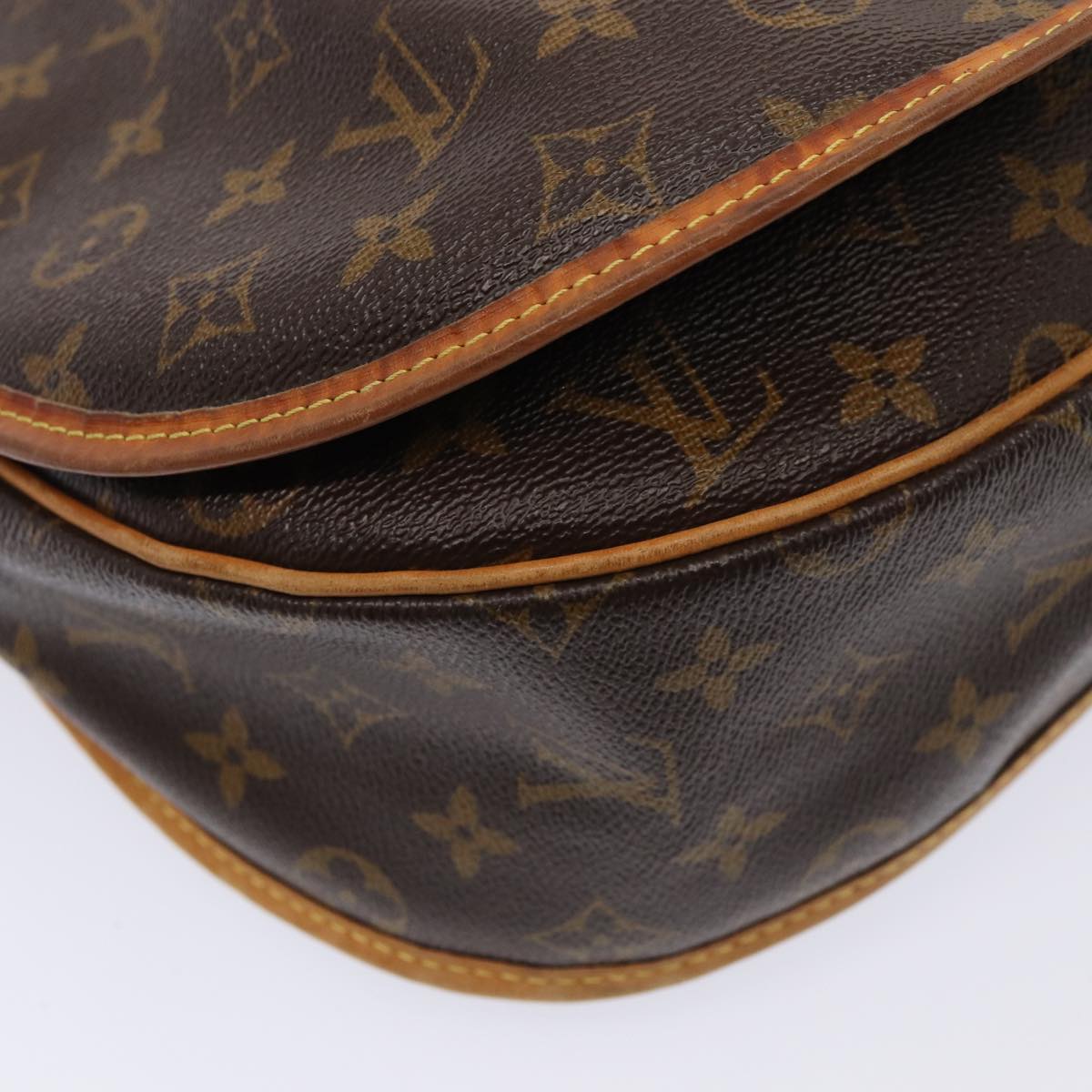 LOUIS VUITTON Monogram Menilmontant MM Shoulder Bag M40473 LV Auth 84949